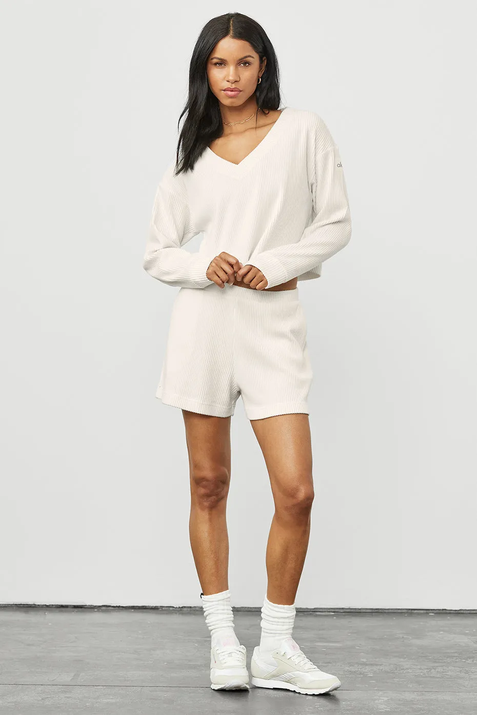 Muse V-Neck Pullover - Ivory