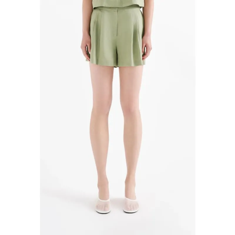 Thilda Tailored Short | Sage